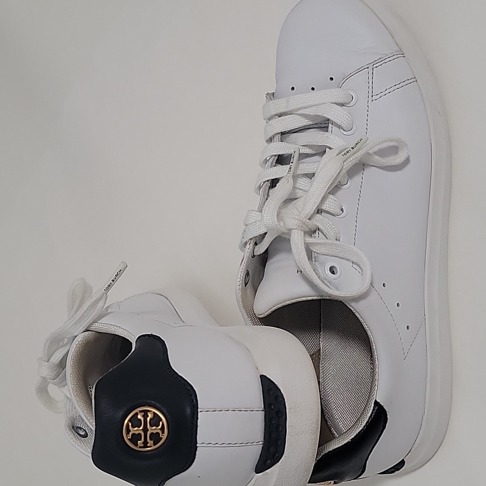 Tory Burch White and Black Women's Sneakers Sz: 9M